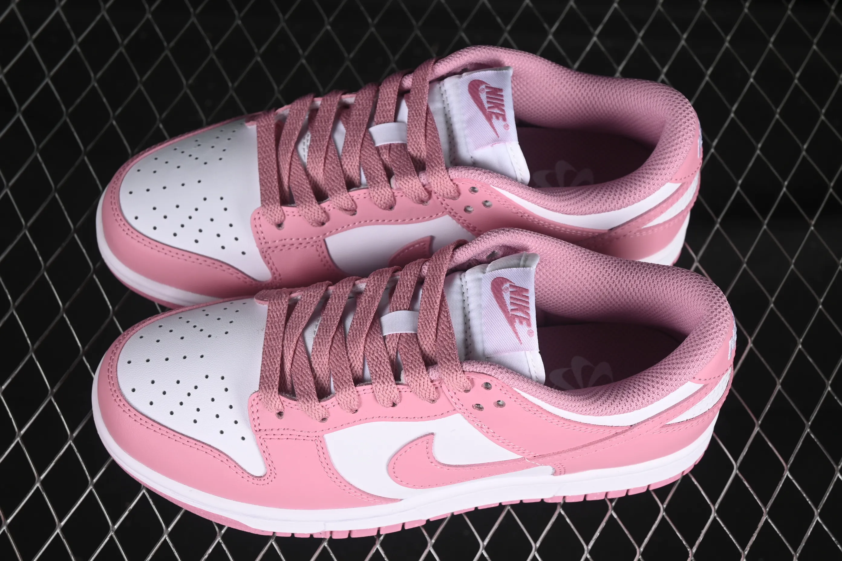 All categories Nk SB Dunk series Nk SB Dunk Low low-top sneakers Nike Dunk Low white pink low-top casual sneakers DD1873-112